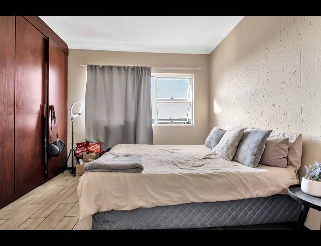 1 BEDROOM APARTMENT FOR SALE IN FERNDALE